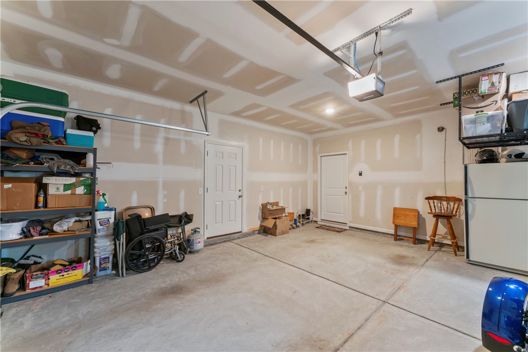 1044 Fairfield Drive Seneca, SC 29678 - Photo 14 of 46