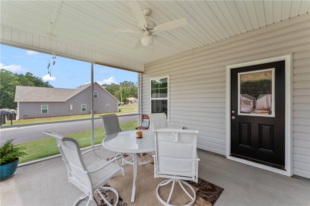 1044 Fairfield Drive Seneca, SC 29678 - Photo 16 of 46
