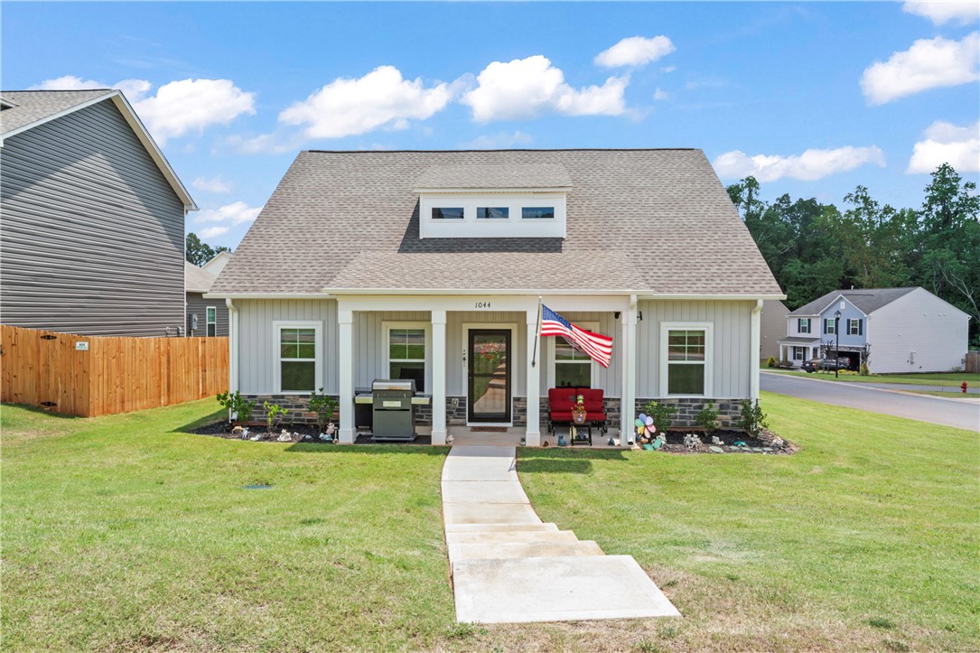 1044 Fairfield Drive Seneca, SC 29678 - Photo 2 of 46