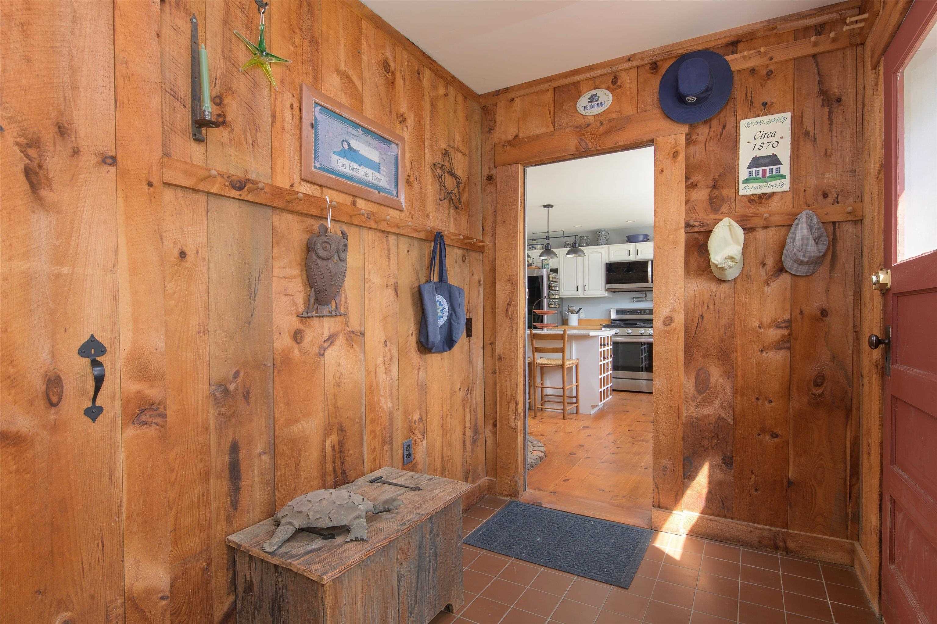 185 Crown Point Road Springfield, VT 05156 - Photo 20 of 51