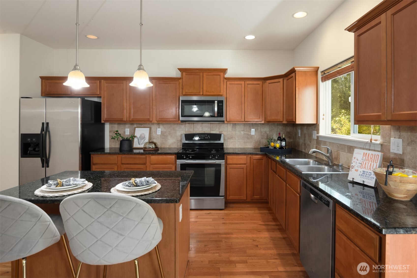 4135 240 Place Southeast Bothell, WA 98021 - Photo 14 of 36