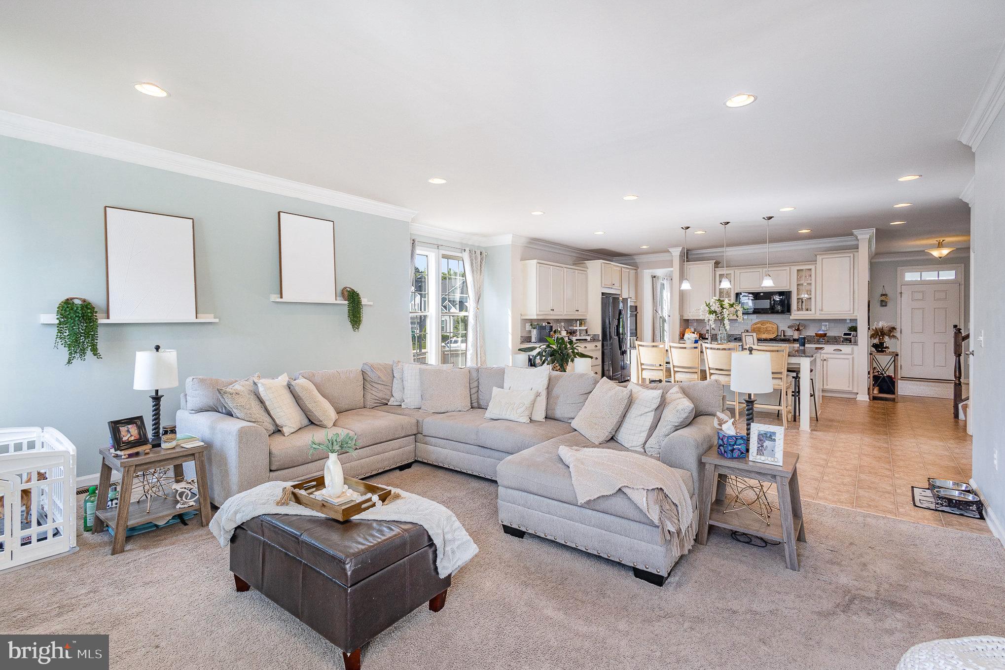 1040 Aspen Road Stafford, VA 22554 - Photo 26 of 51 a living room with furniture and kitchen view