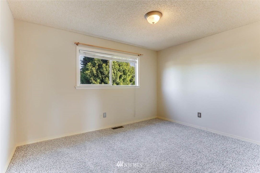 16103 Southeast 179th Street Renton, WA 98058 - Photo 18 of 24 Gallery Image 18