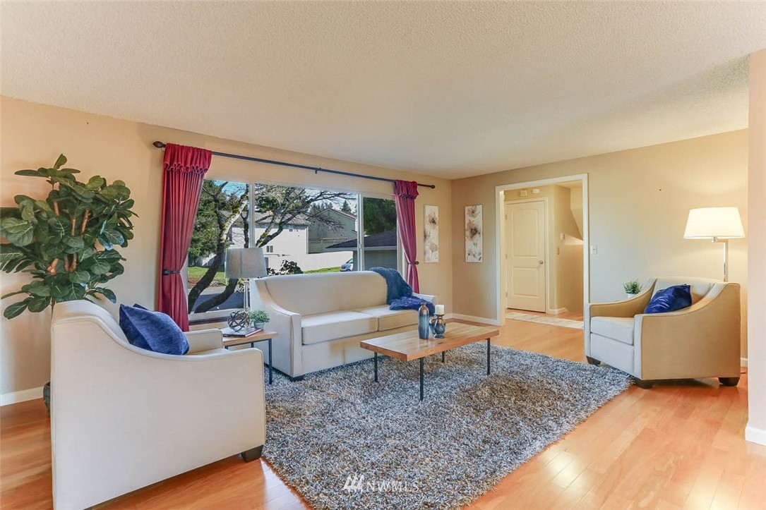 16103 Southeast 179th Street Renton, WA 98058 - Photo 6 of 24 Gallery Image 6