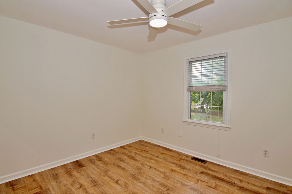 2416 Old Williamston Road Anderson, SC 29621 - Photo 14 of 36