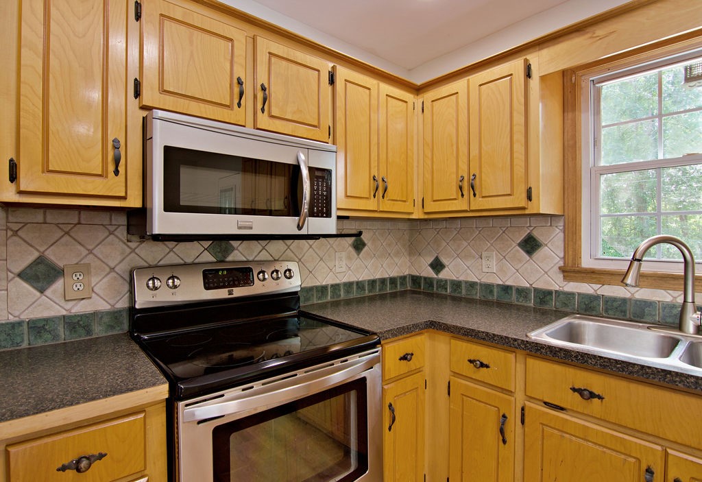 2416 Old Williamston Road Anderson, SC 29621 - Photo 6 of 36