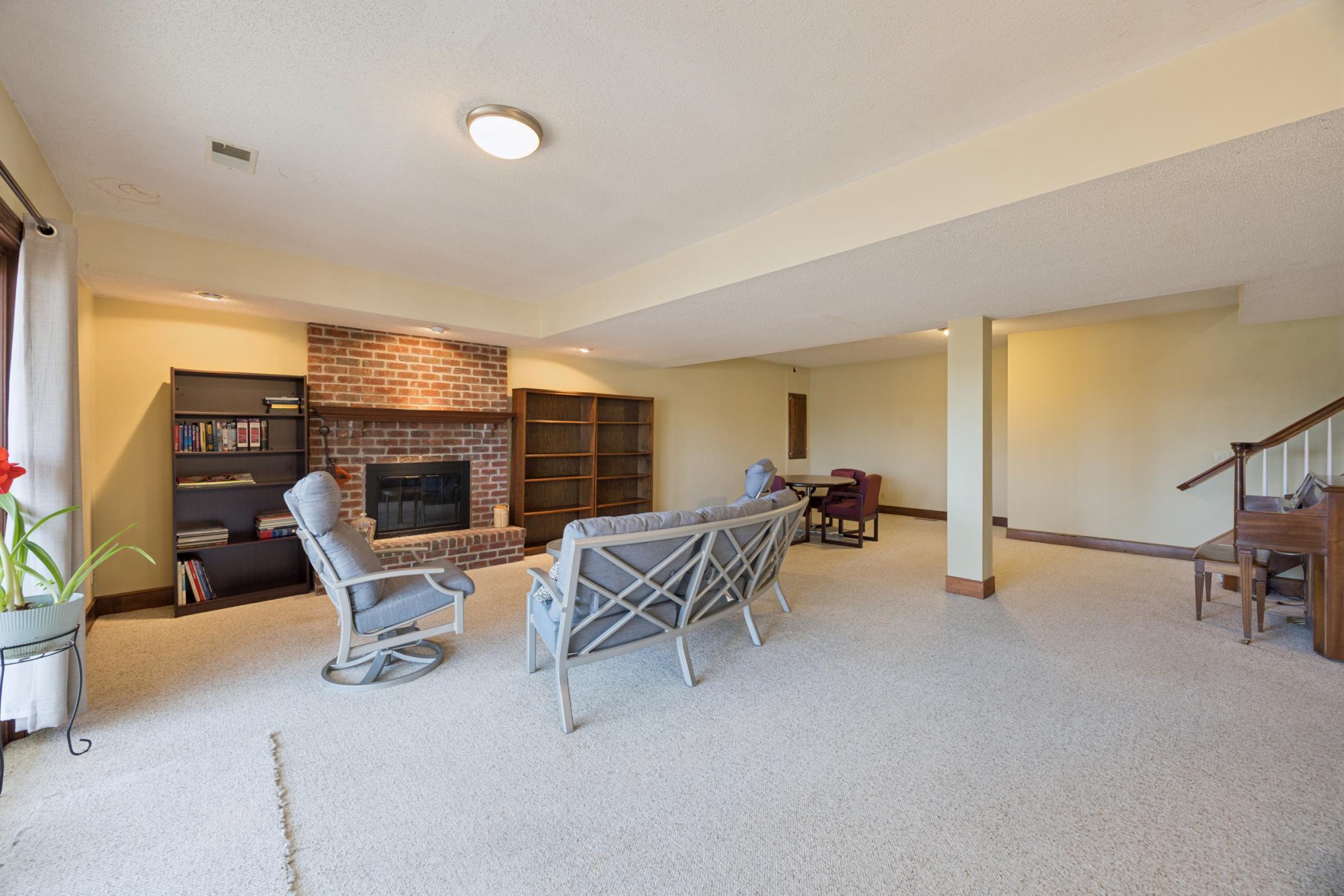 6565 Cherokee Trail West Eden Prairie, MN 55344 - Photo 22 of 33