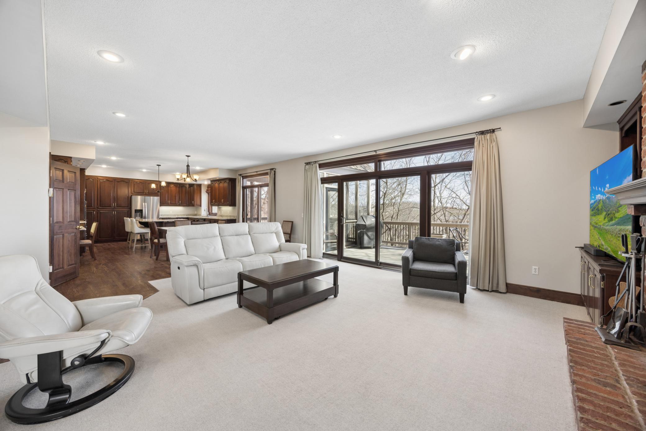 6565 Cherokee Trail West Eden Prairie, MN 55344 - Photo 7 of 33