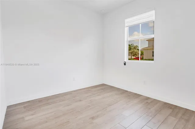 $3,300 | 846 Southeast 19th Street, Homestead, FL 33034