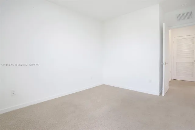 $3,300 | 846 Southeast 19th Street, Homestead, FL 33034