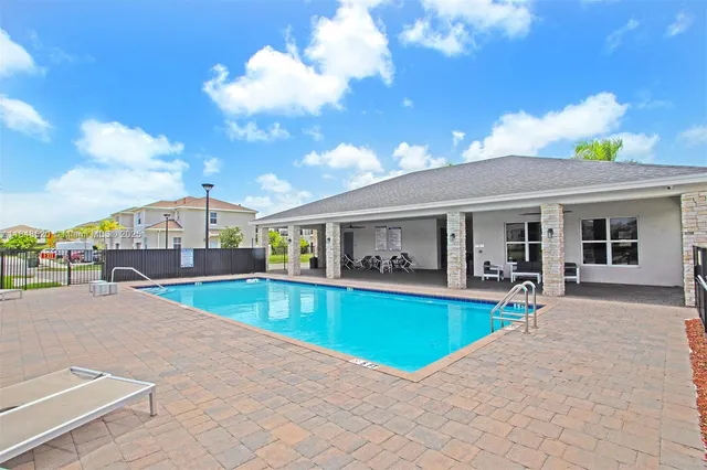 $3,300 | 846 Southeast 19th Street, Homestead, FL 33034