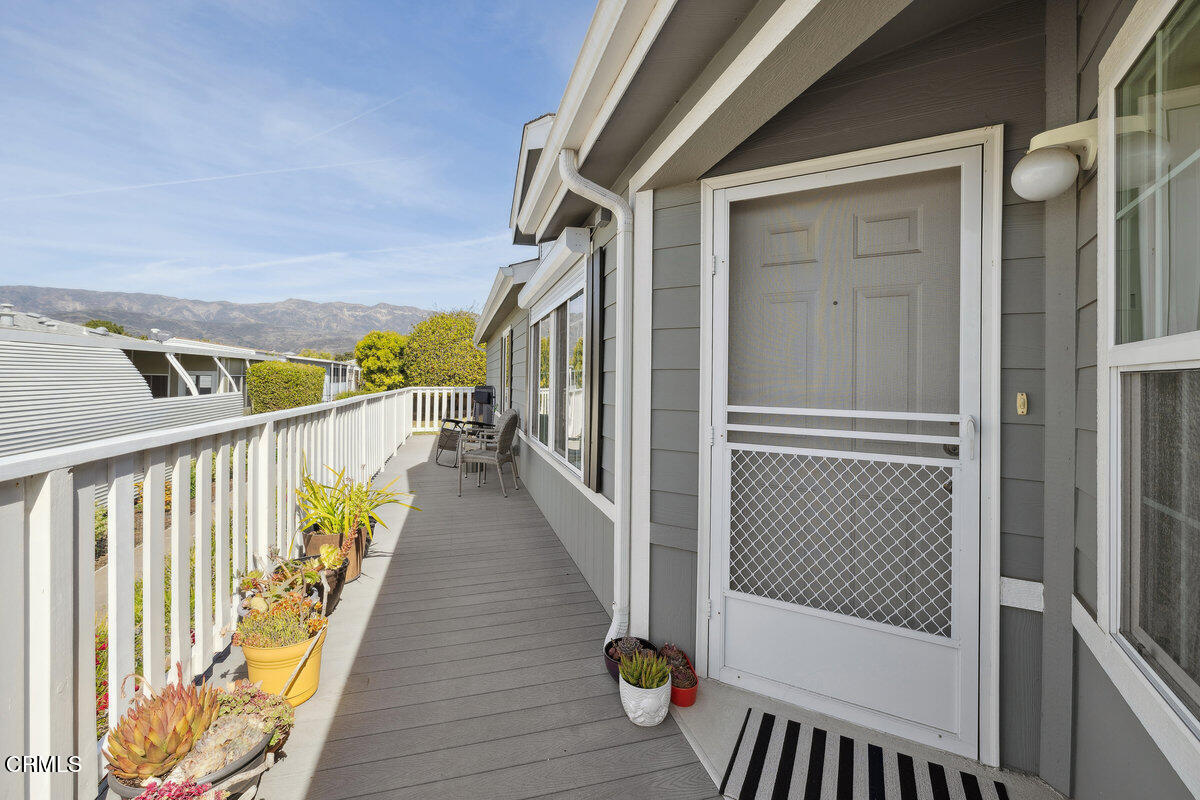 6180 Via Real, Unit 65 Carpinteria, CA 93013 - Photo 2 of 35 025_cjp_1106_345