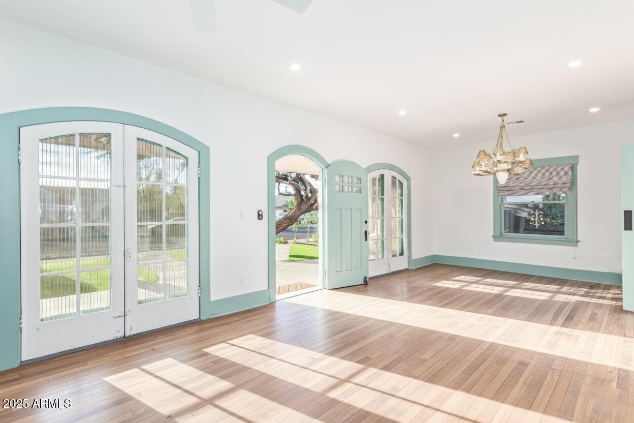 2029 North 10th Street Phoenix, AZ 85006 - Photo 3 of 16 PIC 16