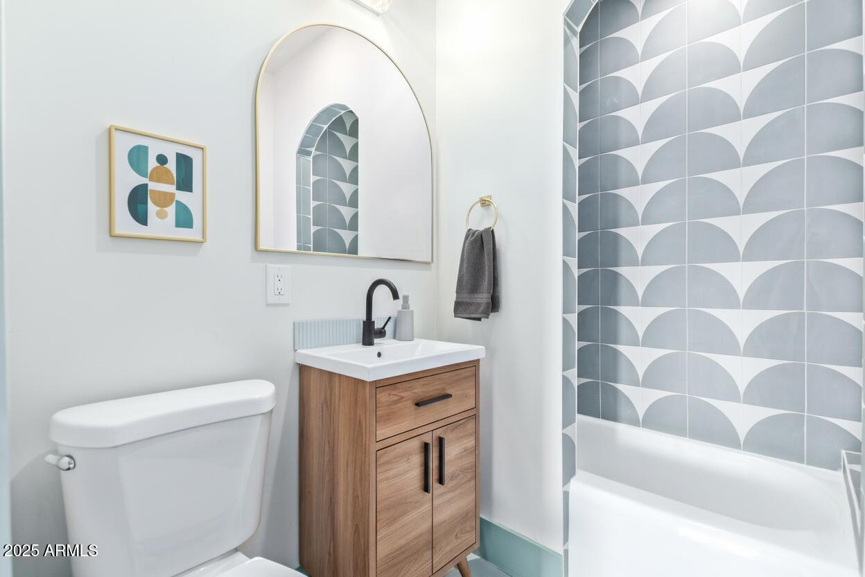 2029 North 10th Street Phoenix, AZ 85006 - Photo 6 of 16 PIC 12