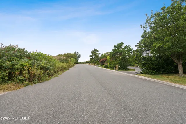 $199,900 | 202 Burning Tree Boulevard, Absecon, NJ 08201