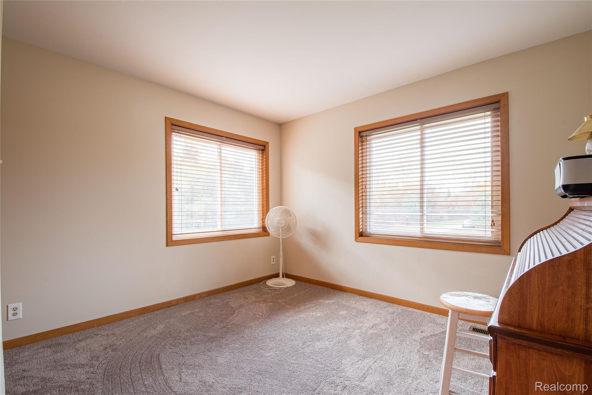 6200 Rivers Edge Drive Howell, MI 48855 - Photo 16 of 24 16 b5 6200 Rivers Edge HDR13.jpg