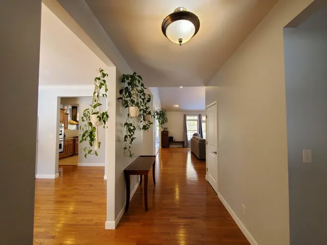 $389,900 | 1142 Cedar Ridge Drive, Carbondale, IL 62901