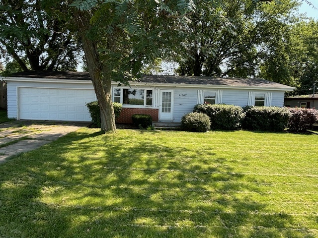 11167 East Fisher Road Rochelle, IL 61068 - Photo 1 of 18