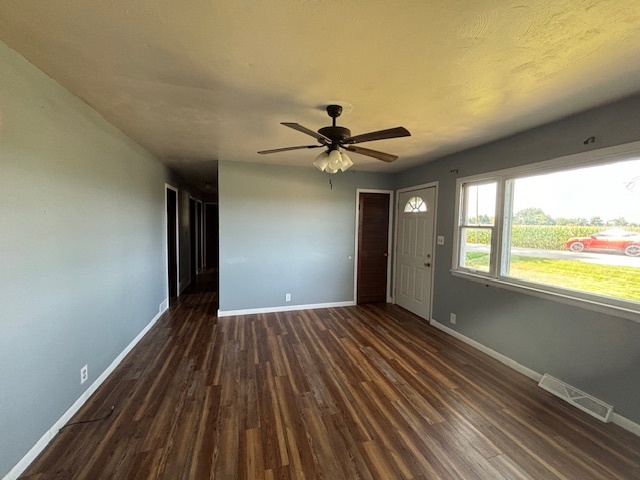 11167 East Fisher Road Rochelle, IL 61068 - Photo 3 of 18