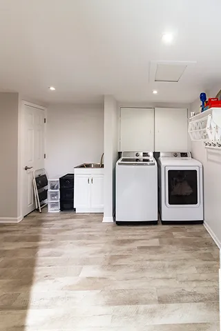 $265,000 | 936 Chase Court, Gurnee, IL 60031