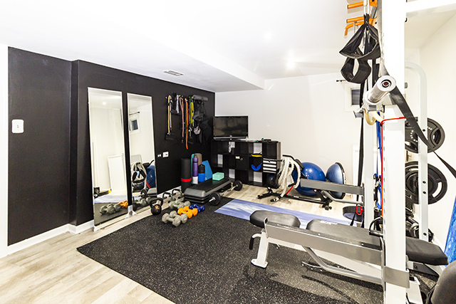 936 Chase Court Gurnee, IL 60031 - Photo 13 of 15 a room with musical instruments