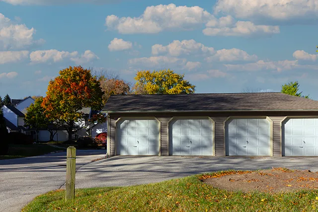 $265,000 | 936 Chase Court, Gurnee, IL 60031