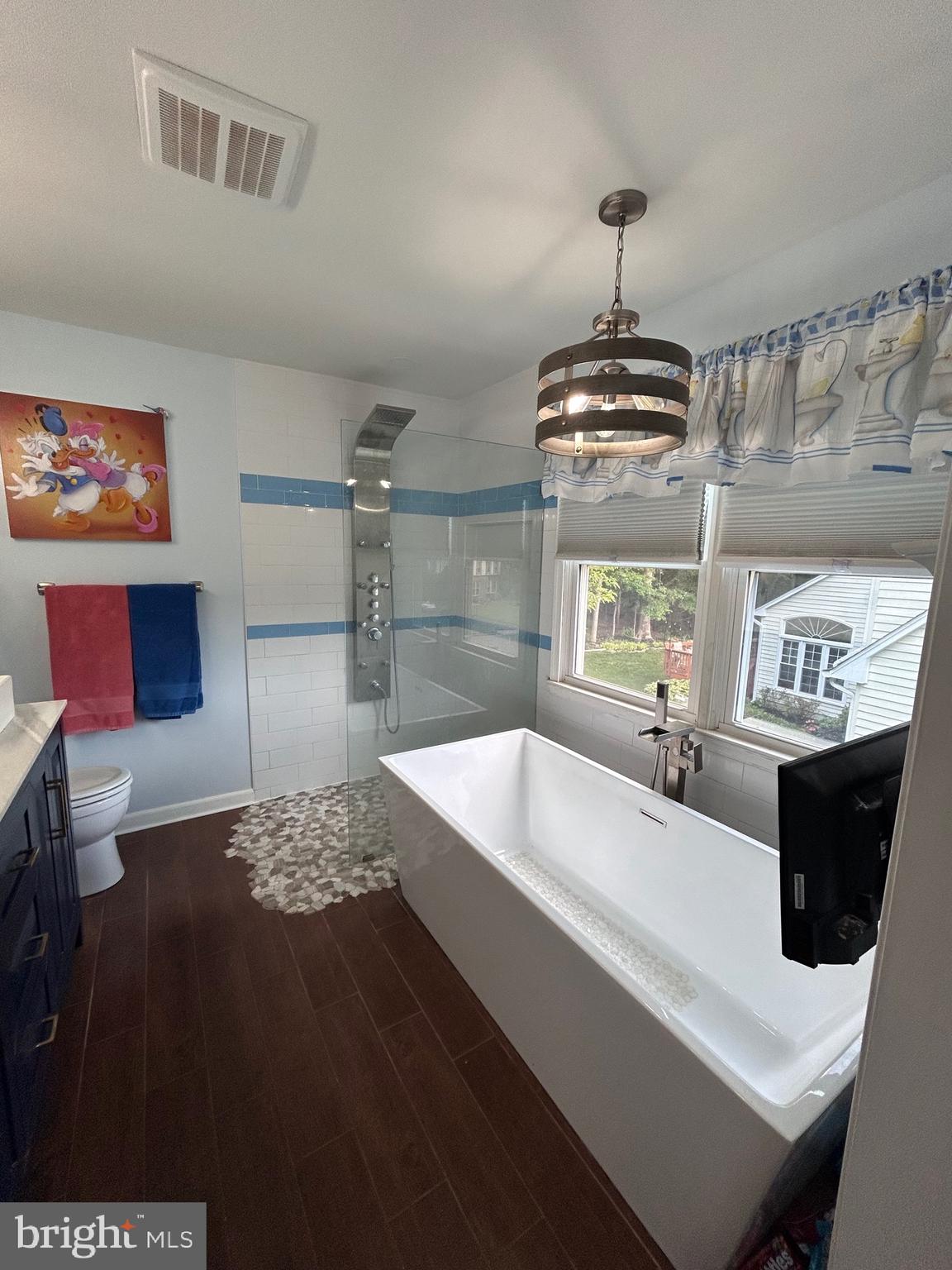 9406 Eagle Trace Fairfax Station, VA 22039 - Photo 23 of 39 Master Bath