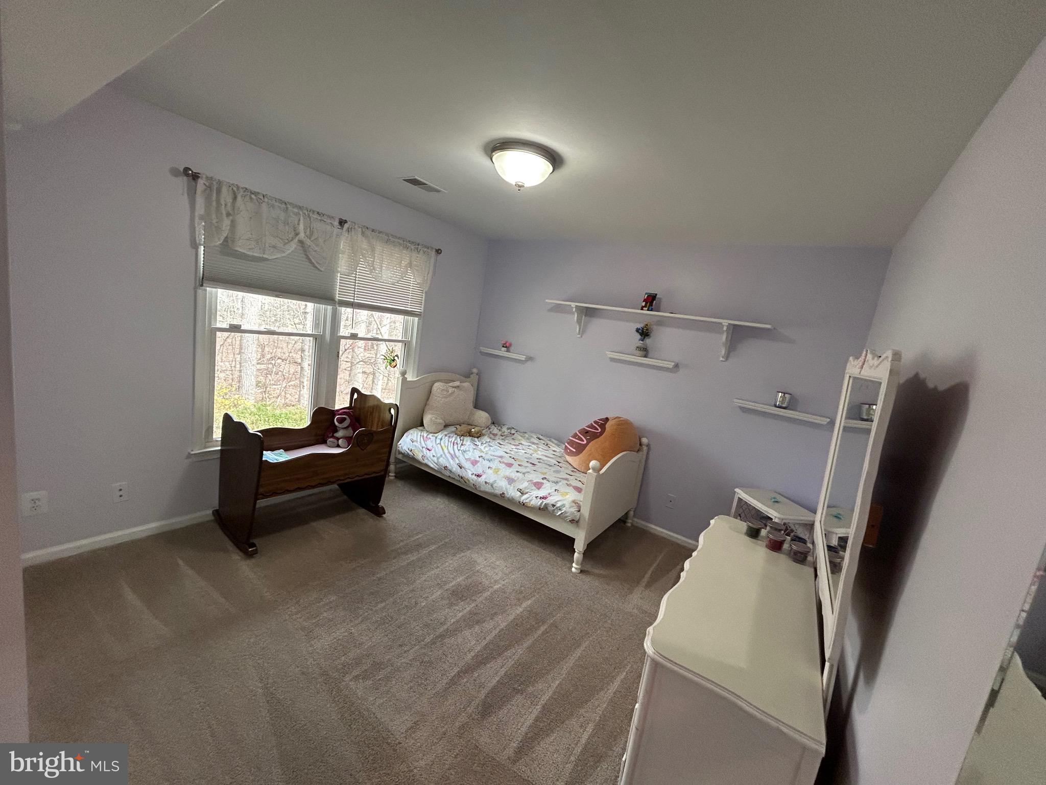 9406 Eagle Trace Fairfax Station, VA 22039 - Photo 28 of 39 Bedroom with full Bath