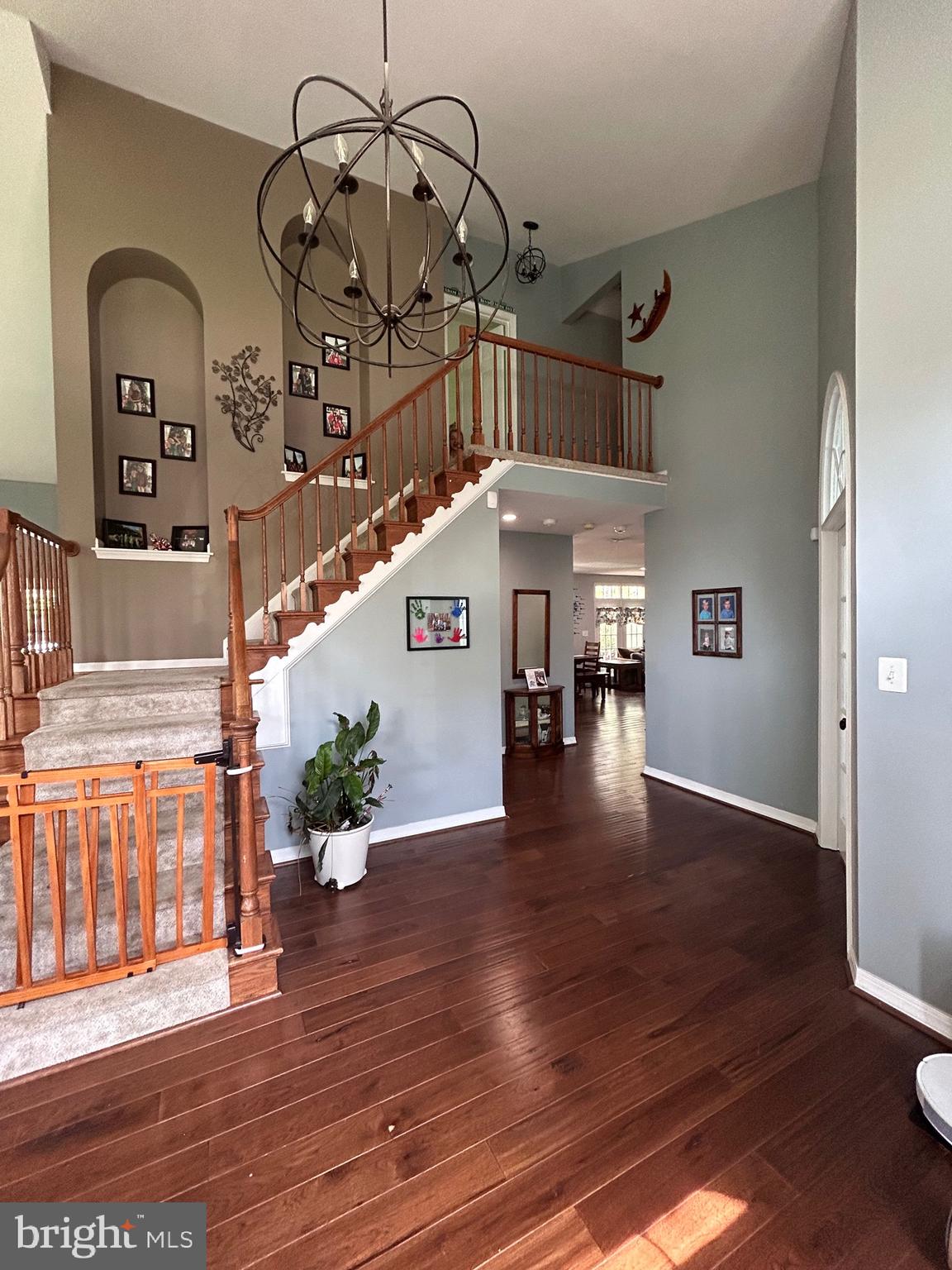 9406 Eagle Trace Fairfax Station, VA 22039 - Photo 3 of 39