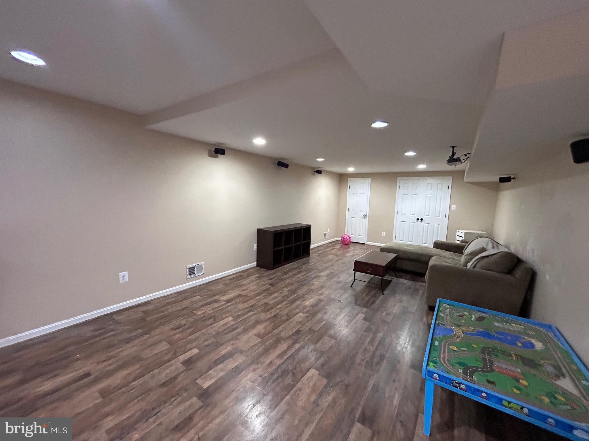 9406 Eagle Trace Fairfax Station, VA 22039 - Photo 31 of 39