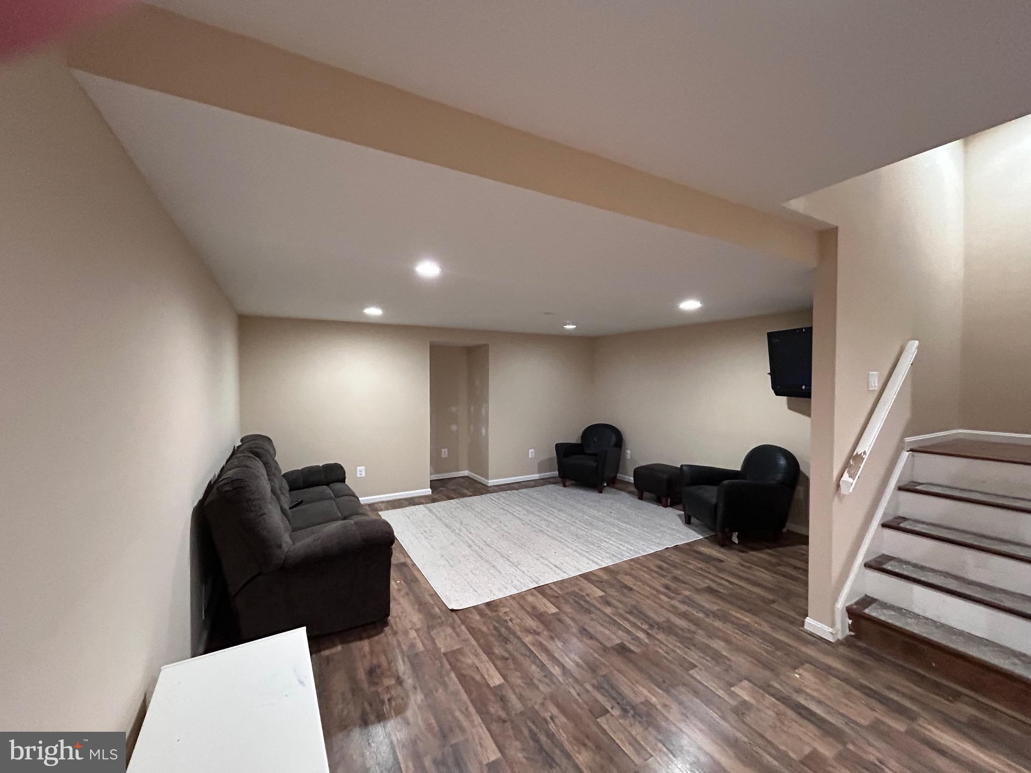 9406 Eagle Trace Fairfax Station, VA 22039 - Photo 36 of 39