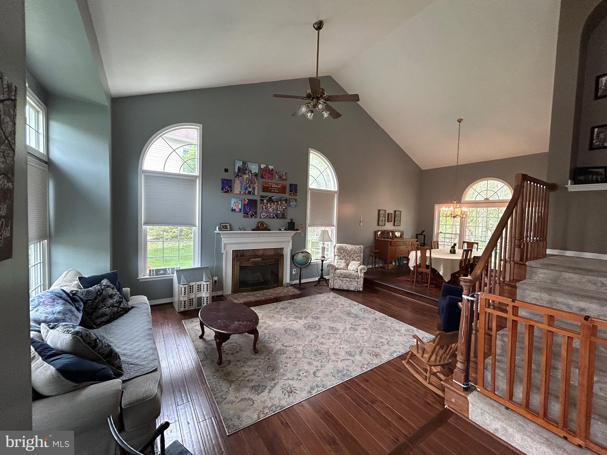 9406 Eagle Trace Fairfax Station, VA 22039 - Photo 6 of 39