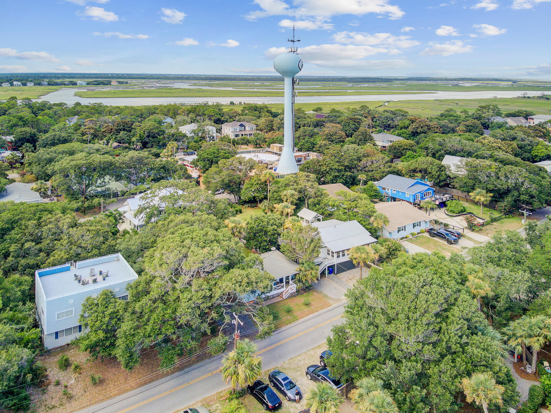 504 East Cooper Avenue Folly Beach, SC 29439 - Photo 29 of 95 34