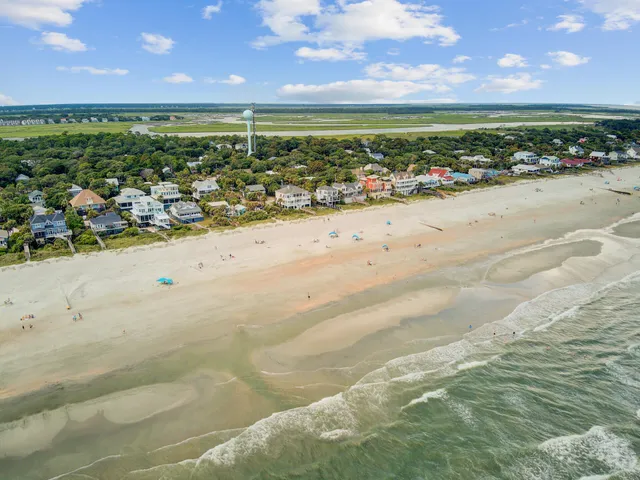 $998,500 | 504 East Cooper Avenue, Folly Beach, SC 29439