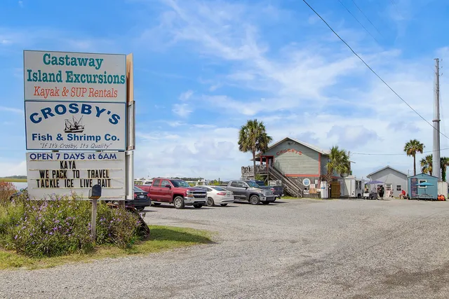 $998,500 | 504 East Cooper Avenue, Folly Beach, SC 29439