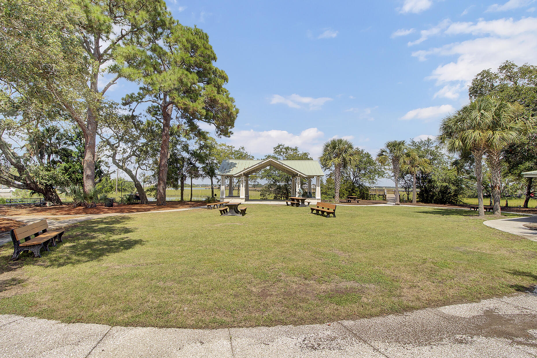 504 East Cooper Avenue Folly Beach, SC 29439 - Photo 58 of 95 3