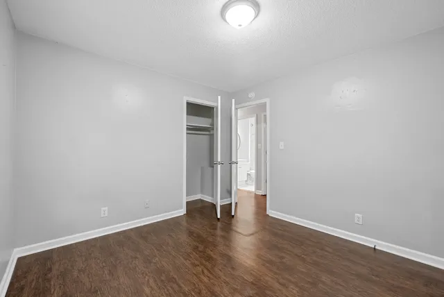 $1,500 | 352 Woodale Drive, Clarksville, TN 37042