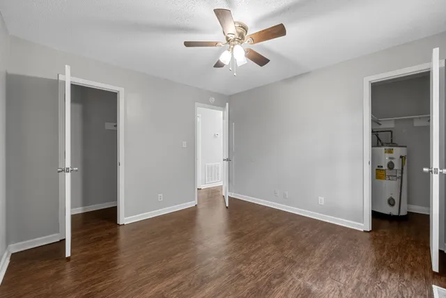 $1,500 | 352 Woodale Drive, Clarksville, TN 37042