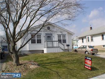 30 South Cedar Avenue Maple Shade, NJ 08052 - Photo 1 of 12 Exterior Front