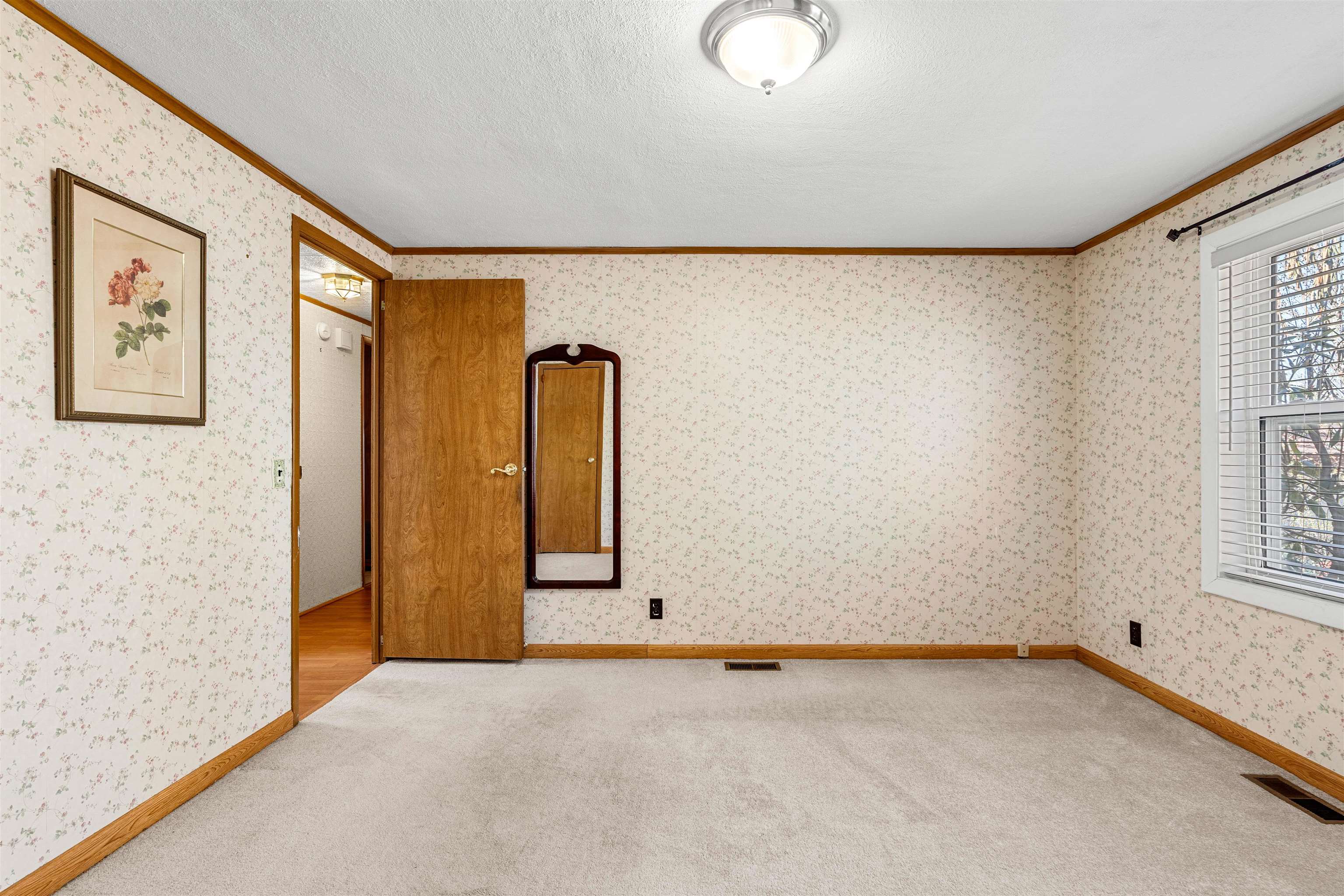 19 Kelly Court Goffstown, NH 03045 - Photo 25 of 41