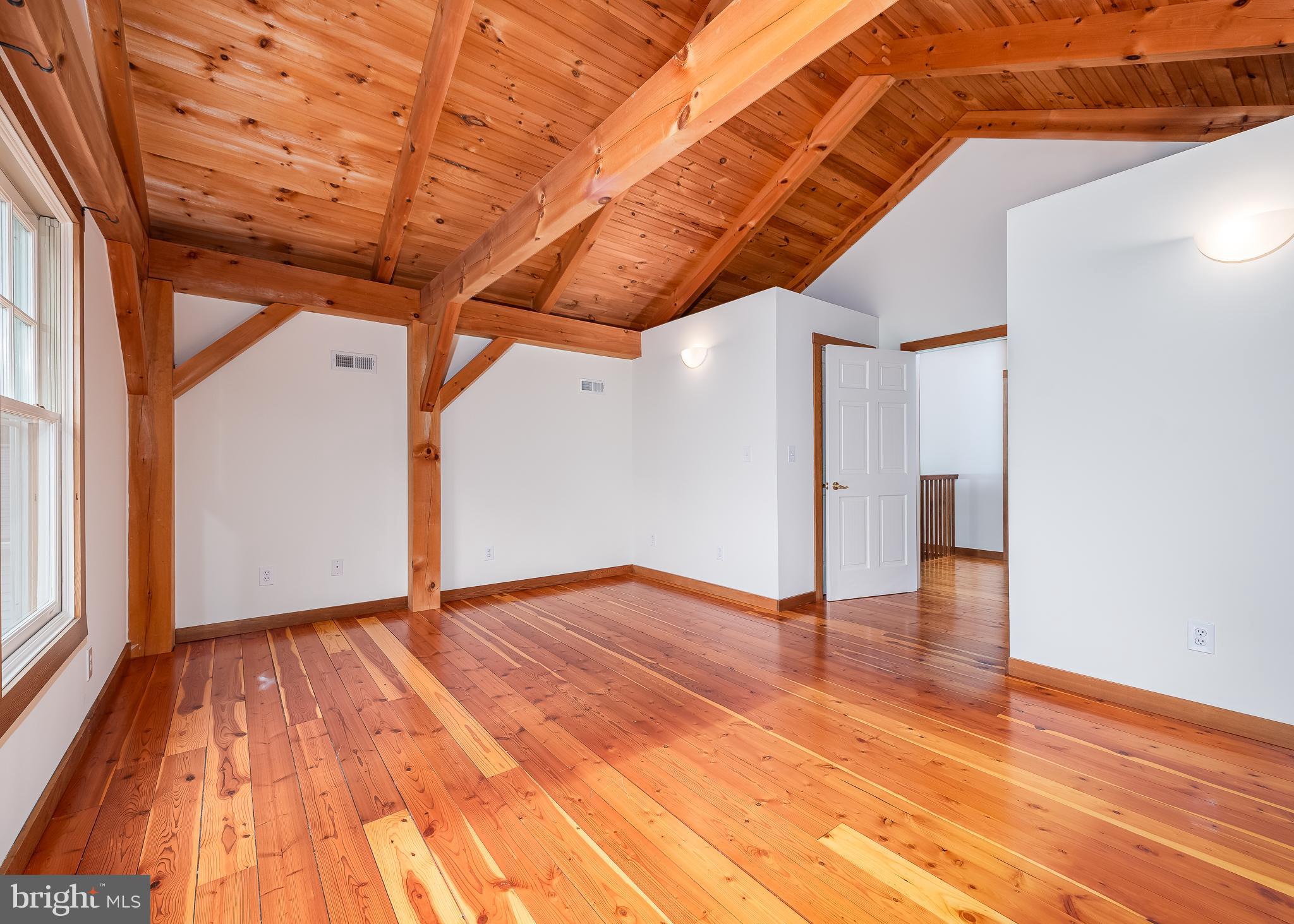1300 Parrs Ridge Drive Spencerville, MD 20868 - Photo 34 of 73 Bedroom 5 - upper level