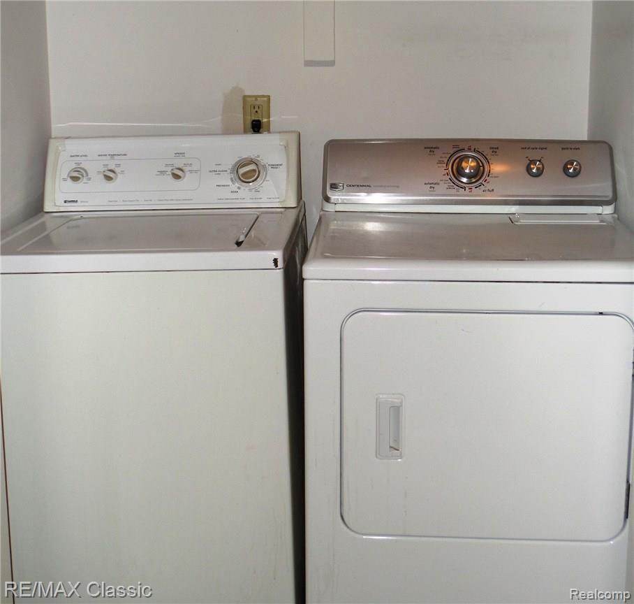 10099 West Coon Lake Road Webberville, MI 48892 - Photo 13 of 15 First Floor laundry