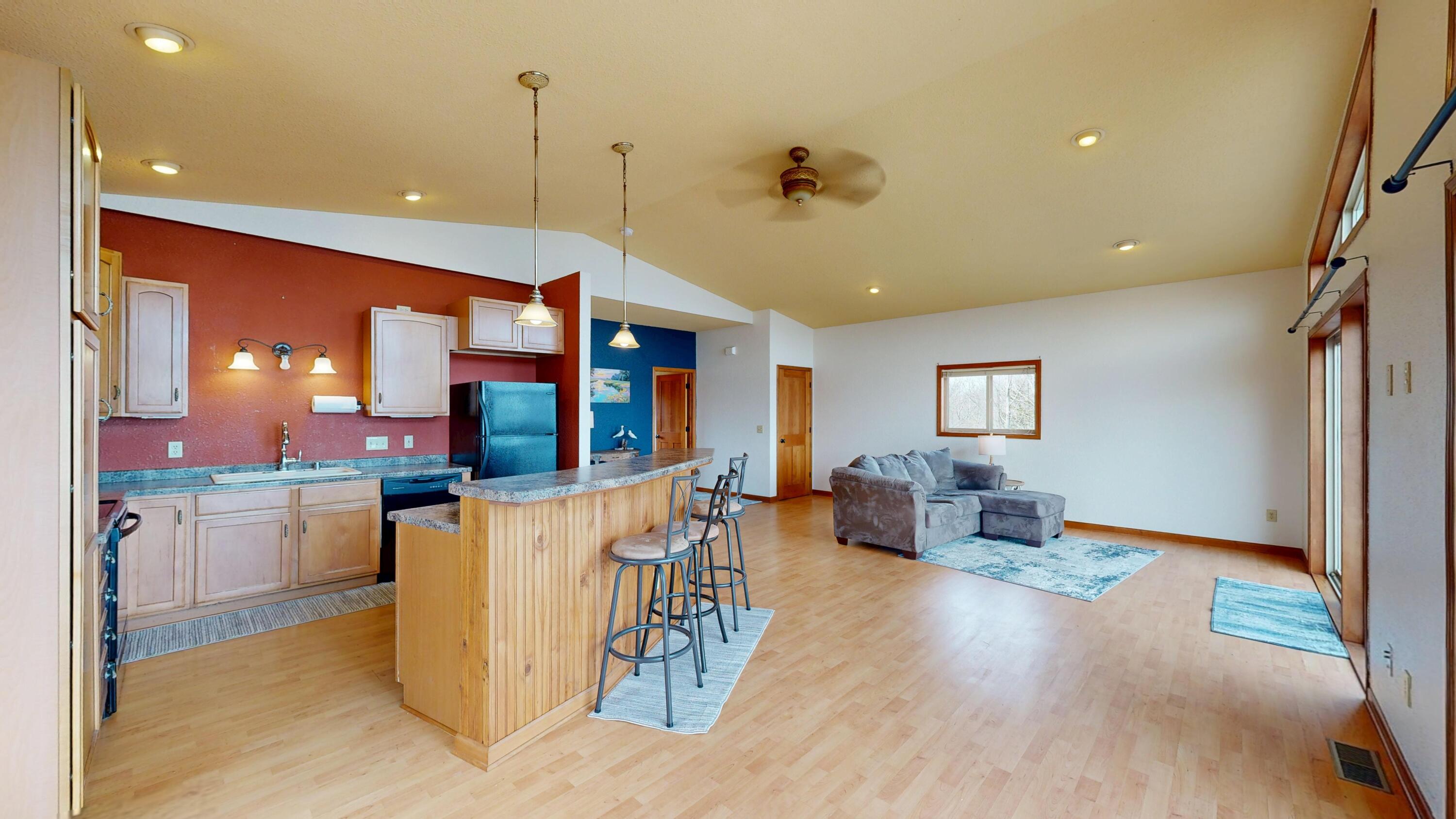 20507 Sunset View Drive Seneca, WI 54626 - Photo 5 of 38 Kitchen