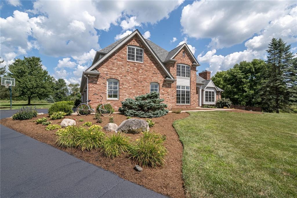 3826 South 800 E Road Zionsville, IN 46077 - Photo 2 of 60