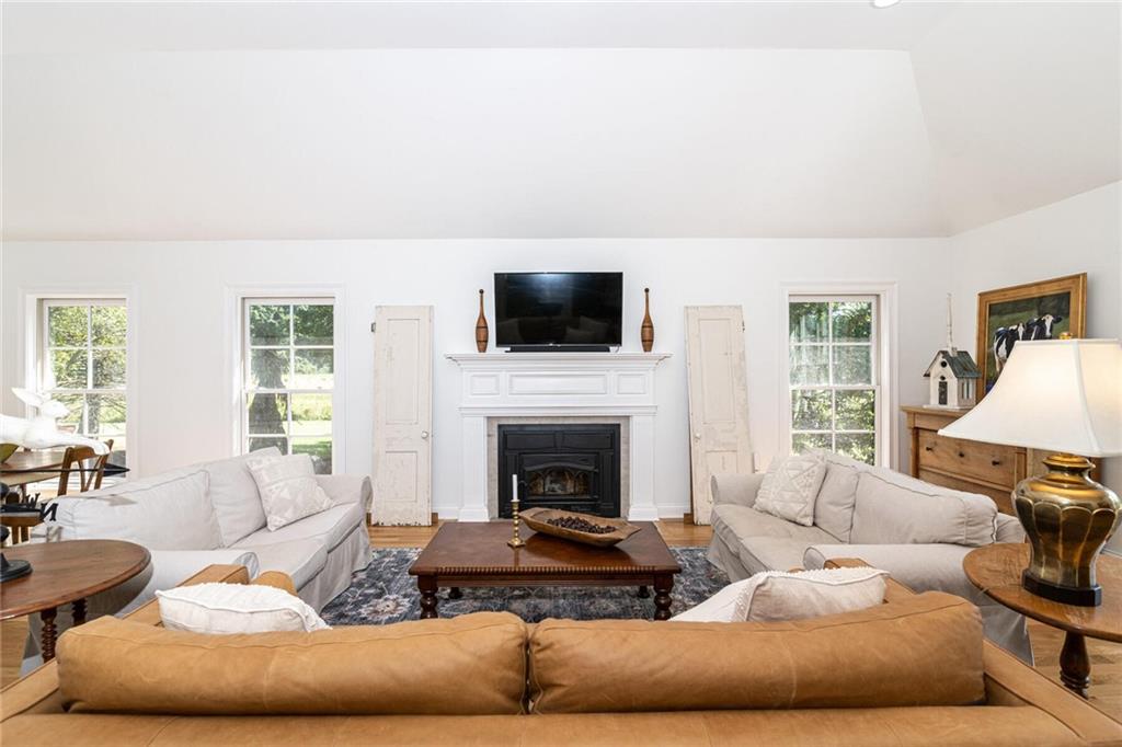 3826 South 800 E Road Zionsville, IN 46077 - Photo 7 of 60