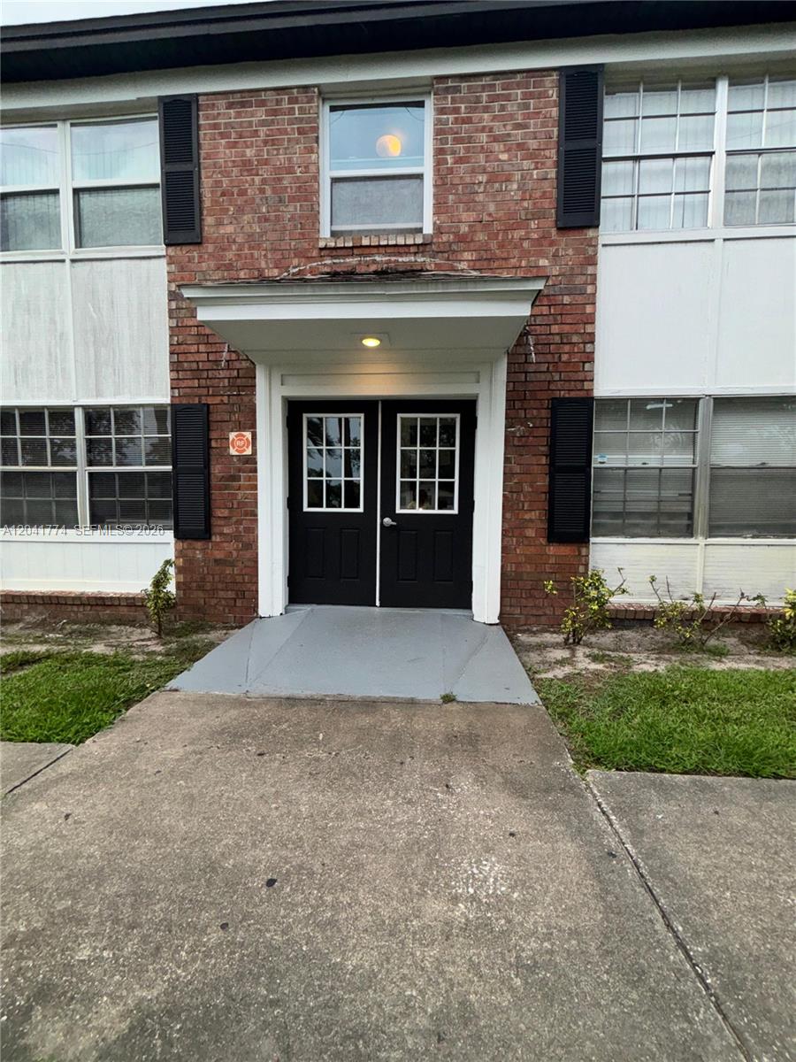 5325 Curry Ford Road, Unit A104 Orlando, FL 32812 - Photo 2 of 12