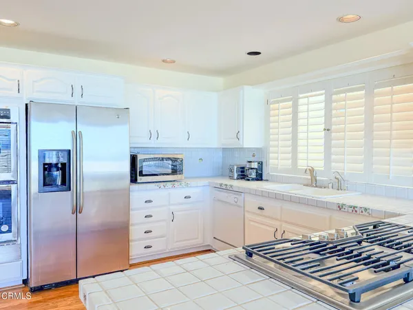 $6,995 | 3637 Ocean Drive, Oxnard, CA 93035