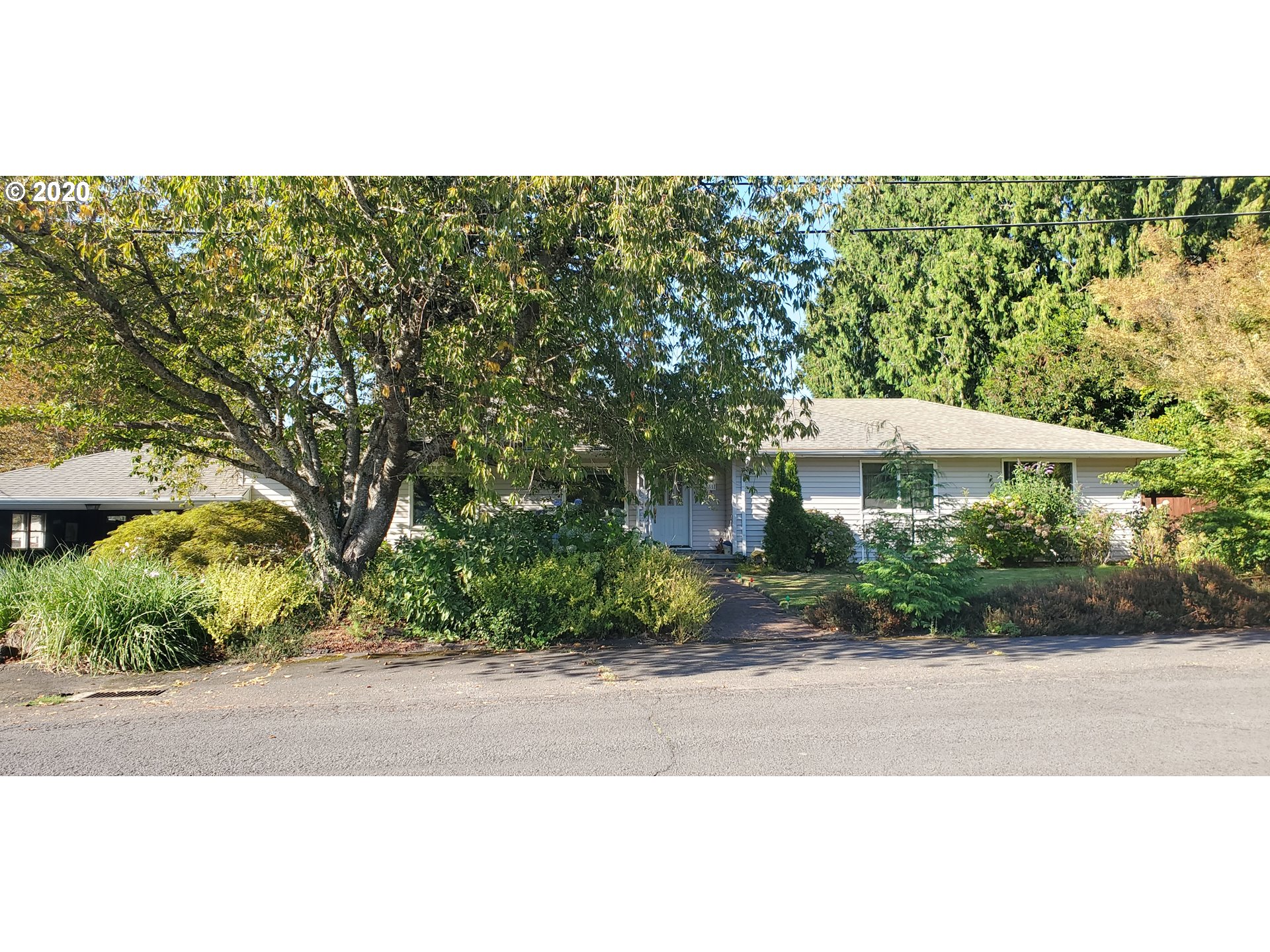6751 Southwest Peyton Road Portland, OR 97223 - Photo 1 of 16 Gallery Image 1