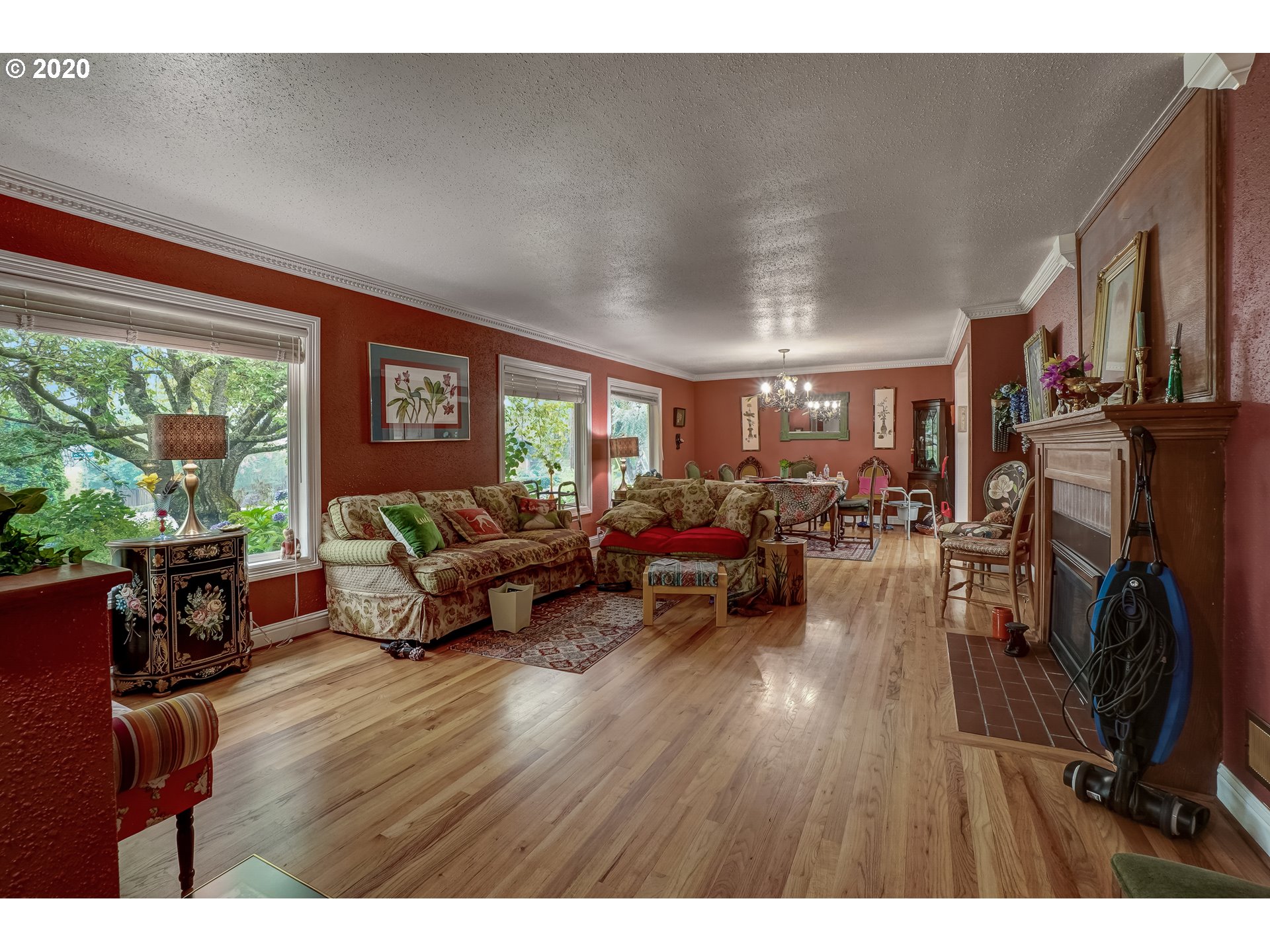 6751 Southwest Peyton Road Portland, OR 97223 - Photo 2 of 16 Gallery Image 2