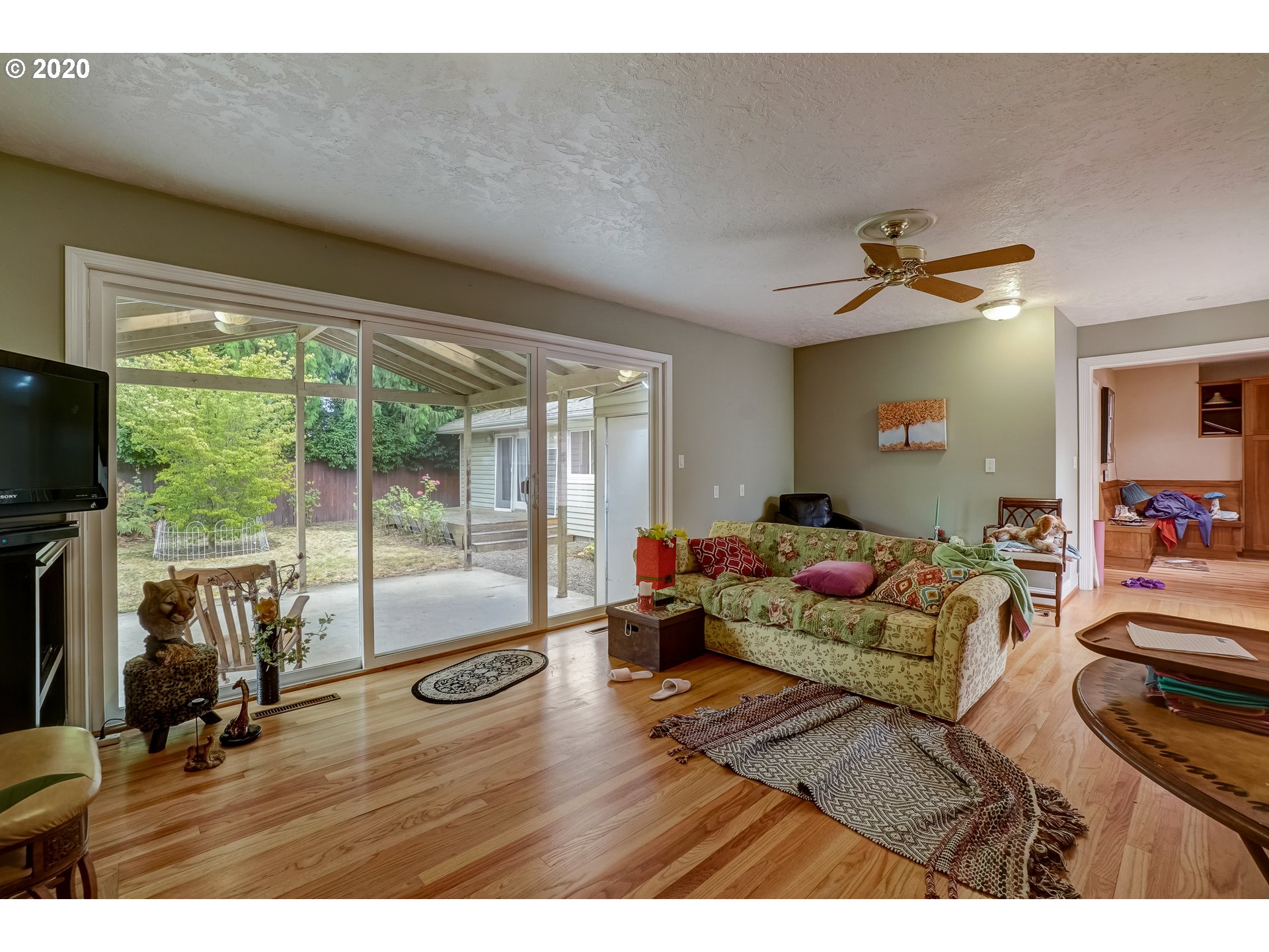 6751 Southwest Peyton Road Portland, OR 97223 - Photo 4 of 16 Gallery Image 4